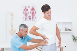 Chiropractor vs Physiotherapist: Understanding the Difference