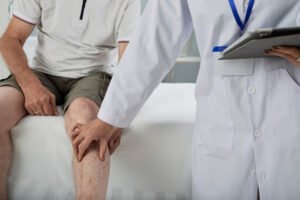 Knee Replacement Physiotherapy: Regain Mobility & Live Pain-Free