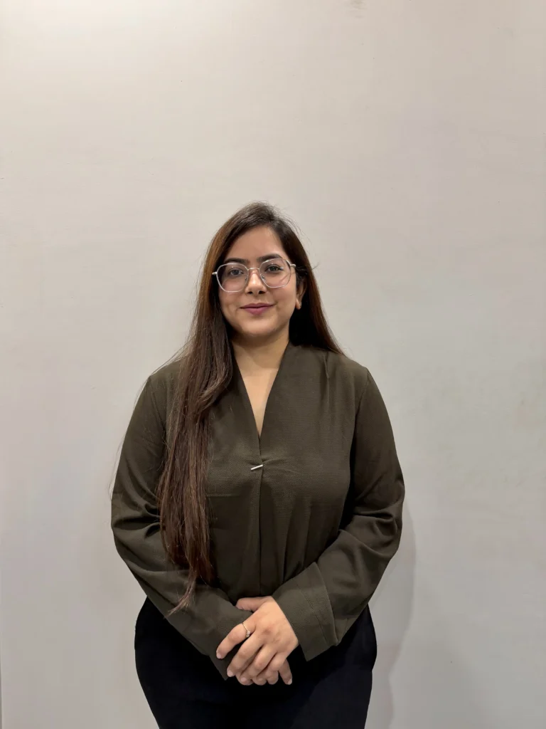 Dr. Vanshika Arora (PT)